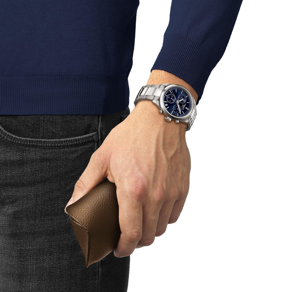 Blue Dial 40mm Quartz Chronograph Watch F67547